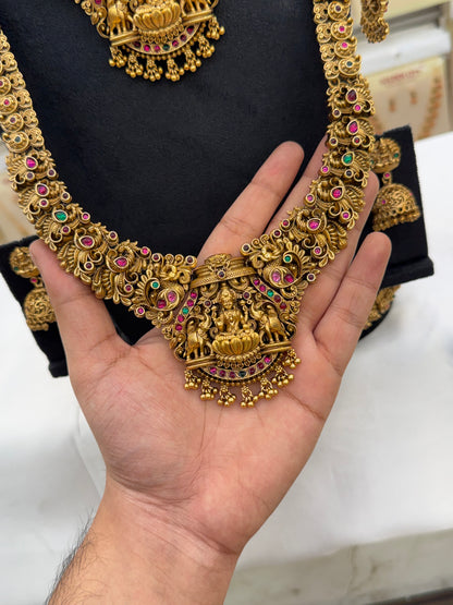 Traditional premium Antique Bridal Set