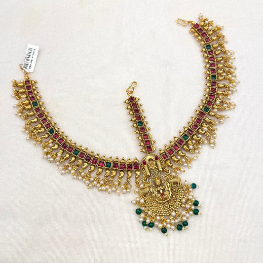 Pachai Muthu Kireetam  Layer Tikka