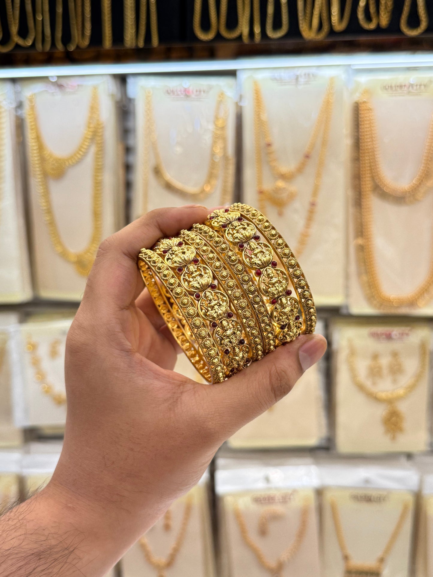 Maroon stone Kasimalai Bangles