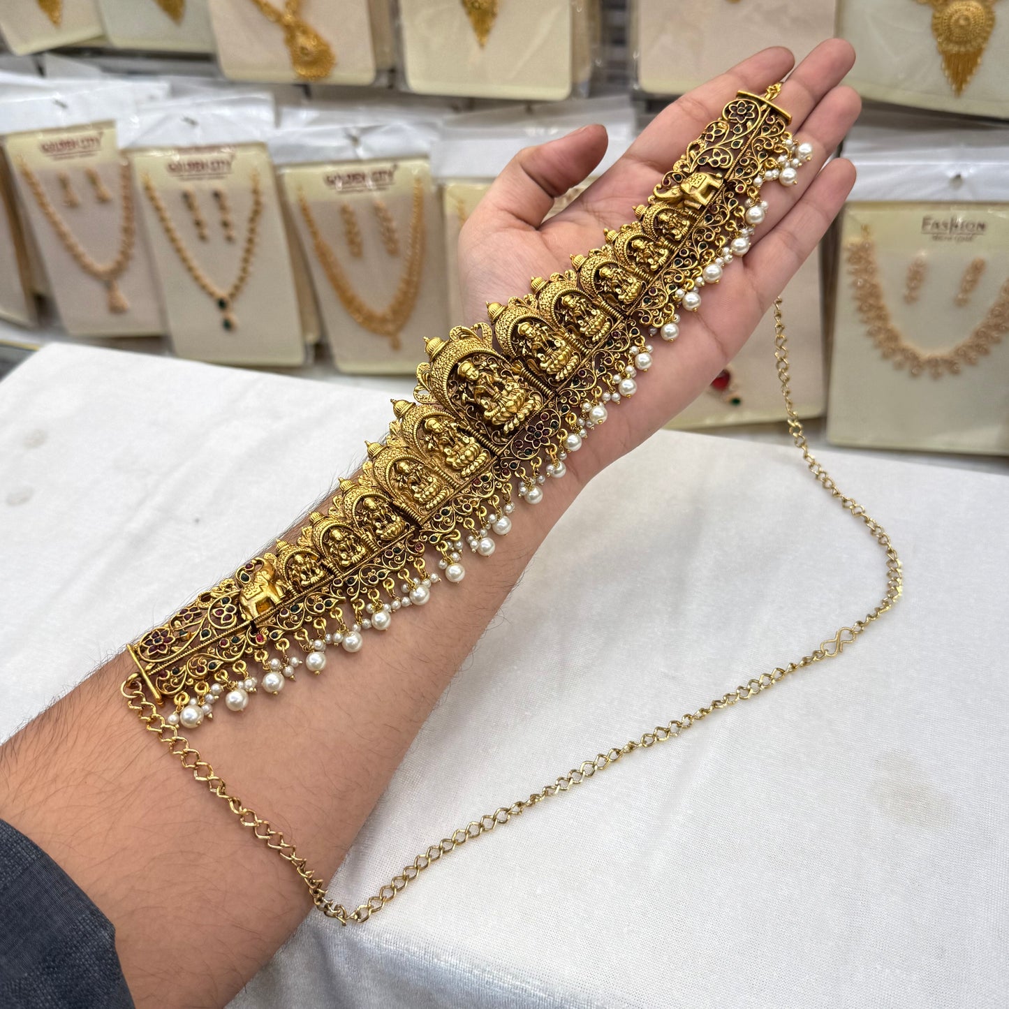 Traditional  Beats Hip Chain