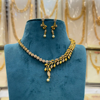 Coral Glow Necklace