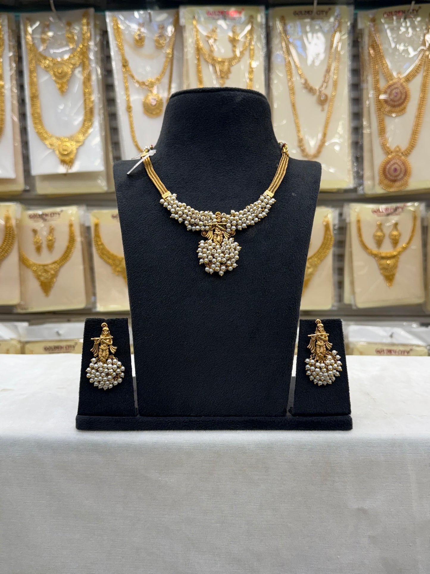 Pearl Work Premium Necklace