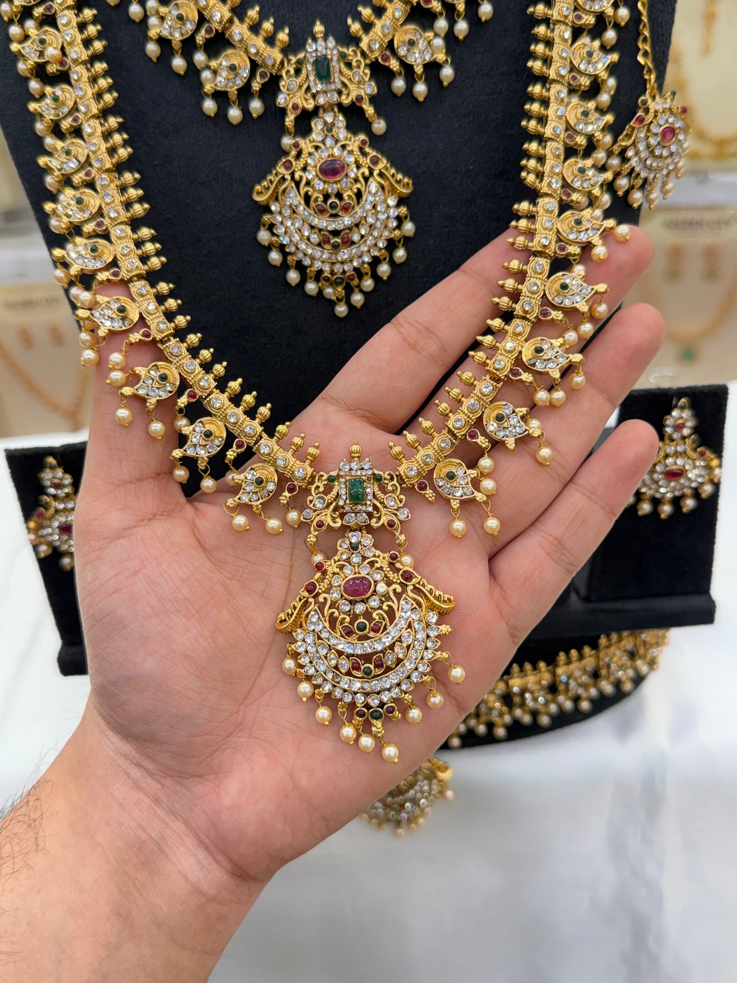 Gutta Pusalu Bridal Set
