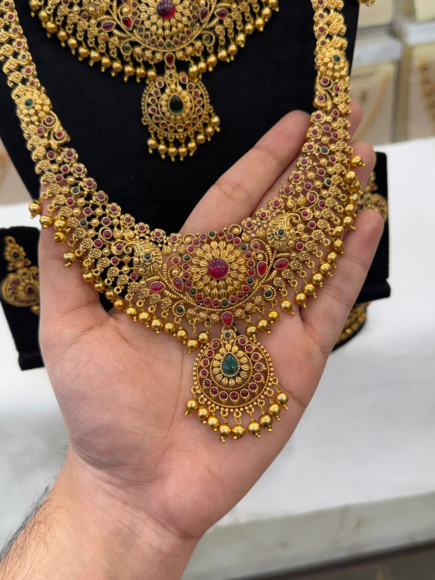 Antique Nice  Design Bridal Set