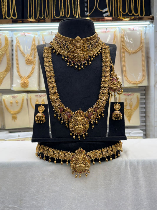 Trending Antique Choker  Bridal Set