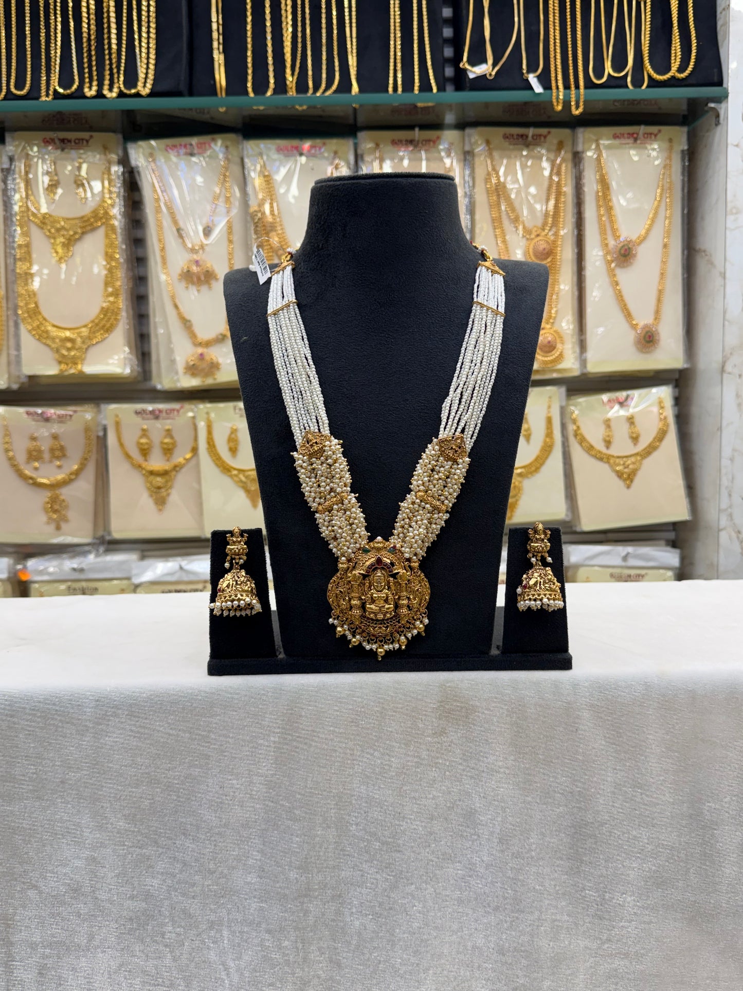 Traditional Cream Beads Haram