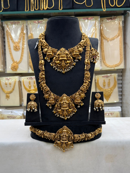 Antique Heavy Design Bridal Set