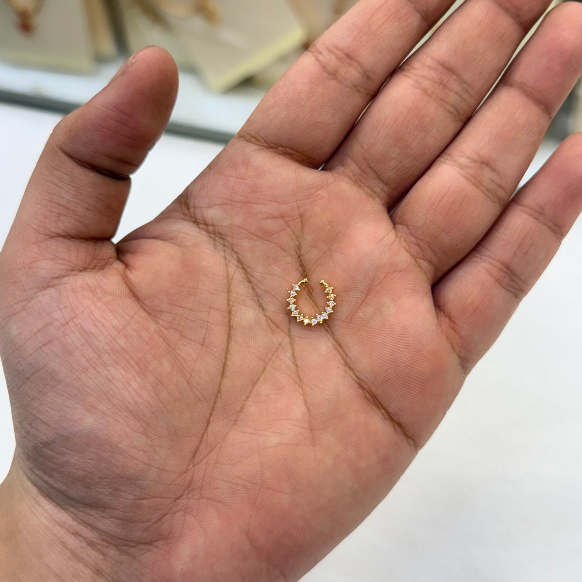 Crystal Glow Nose Pin