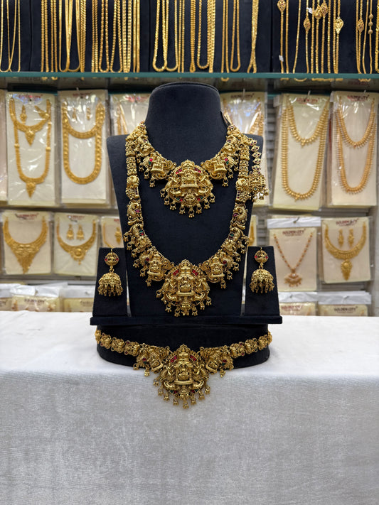 Antique 3D Design Bridal Set
