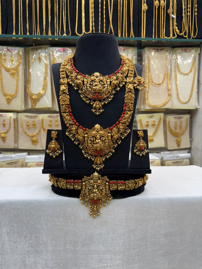 Coral Stone Antique Bridal Set